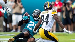 Former Steelers Great Antonio Brown Blasts Jalen Ramsey Causing Intense Online Feud (Antonio Brown). Photo by USA Today